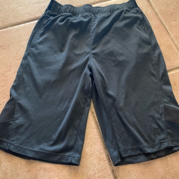 Russell Dripower 30 Athletic Shorts - Picture 1 of 5